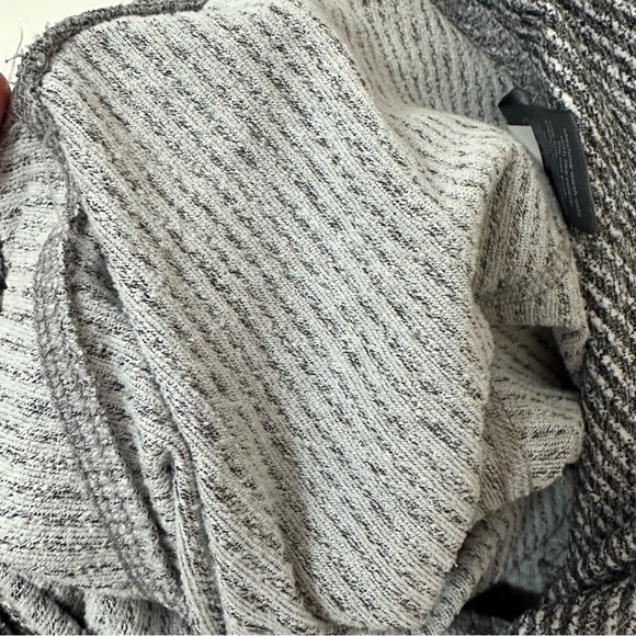 Champion Womens Striped Heather Grey Thick Activewear Workout Pants Size Med - Picture 9 of 9